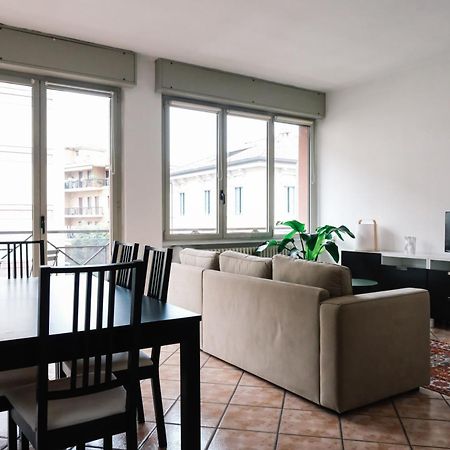 Flora Inn, Paglia 2 - Nel Cuore Del Centro Citta بيرغامو المظهر الخارجي الصورة
